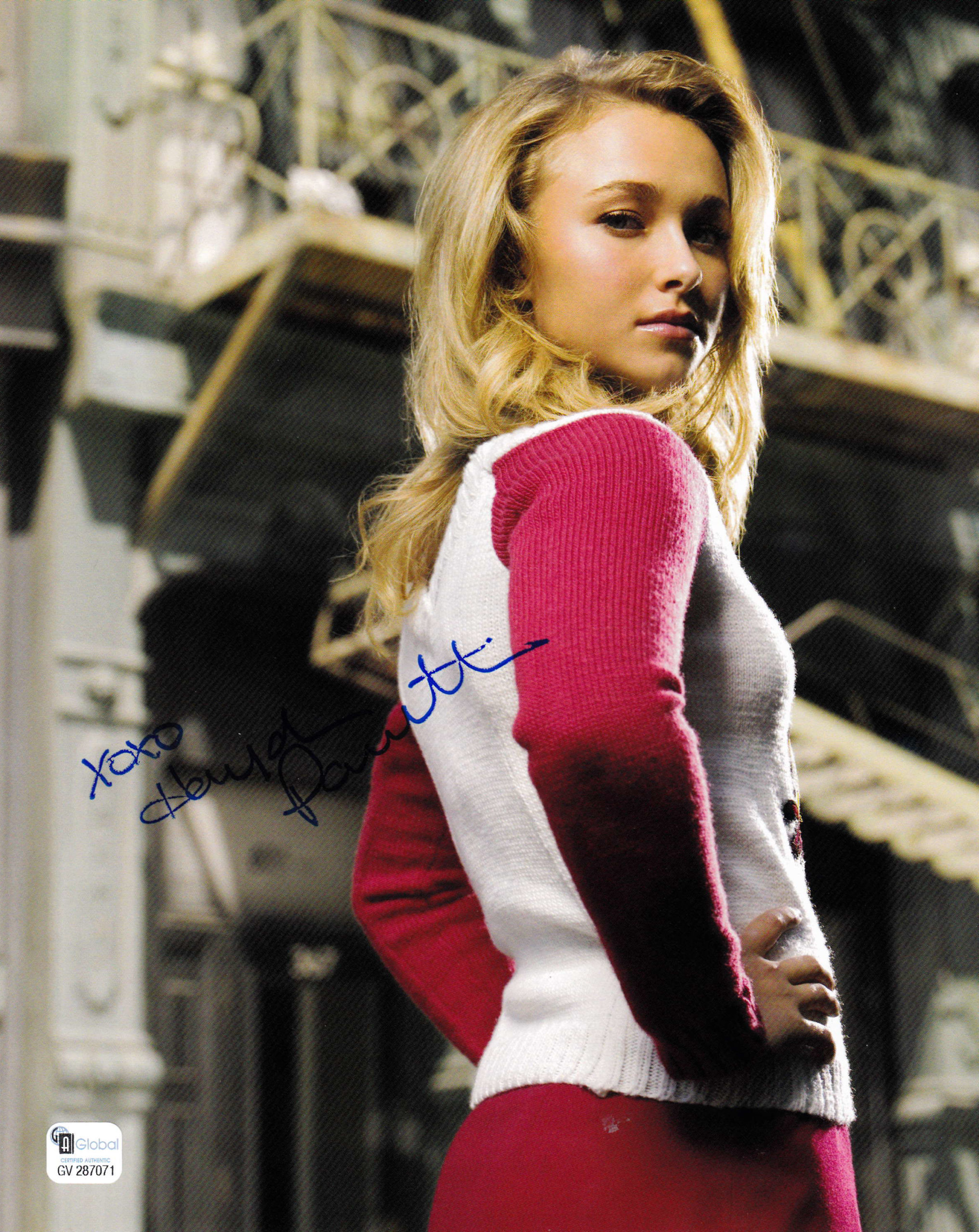 Hayden Panettiere HEROES signed 8x10 photo - Fanboy Expo Store