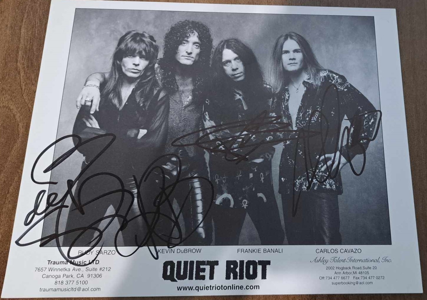 Quiet Riot band signed promo Kevin Dubrow, Frank Banali, Rudy Sarzo and ...